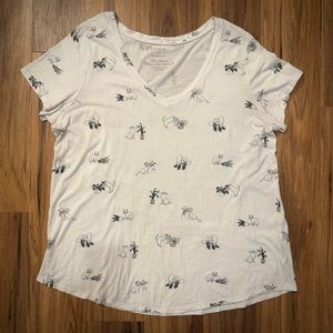 Cute Cat Print V-Neck T-Shirt by Torrid - Size 2